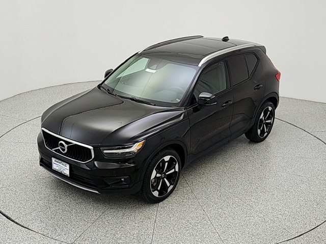 Used 2020 Volvo XC40 T5 Momentum w/ Protection Package AWD/4WD image 13