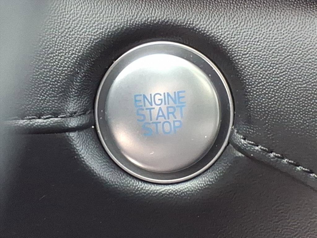 Used 2022 Hyundai Santa Fe Limited image 19