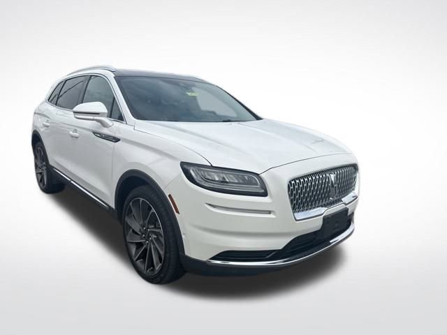 Used 2021 Lincoln Nautilus Reserve w/ Equipment Group 201A image 7