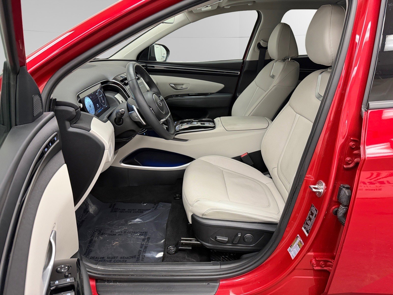 Certified 2023 Hyundai Tucson Limited w/ Cargo Package image 9