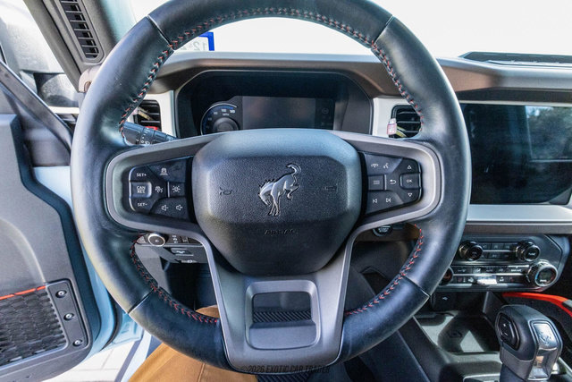 Used 2023 Ford Bronco Heritage Edition AWD/4WD image 20