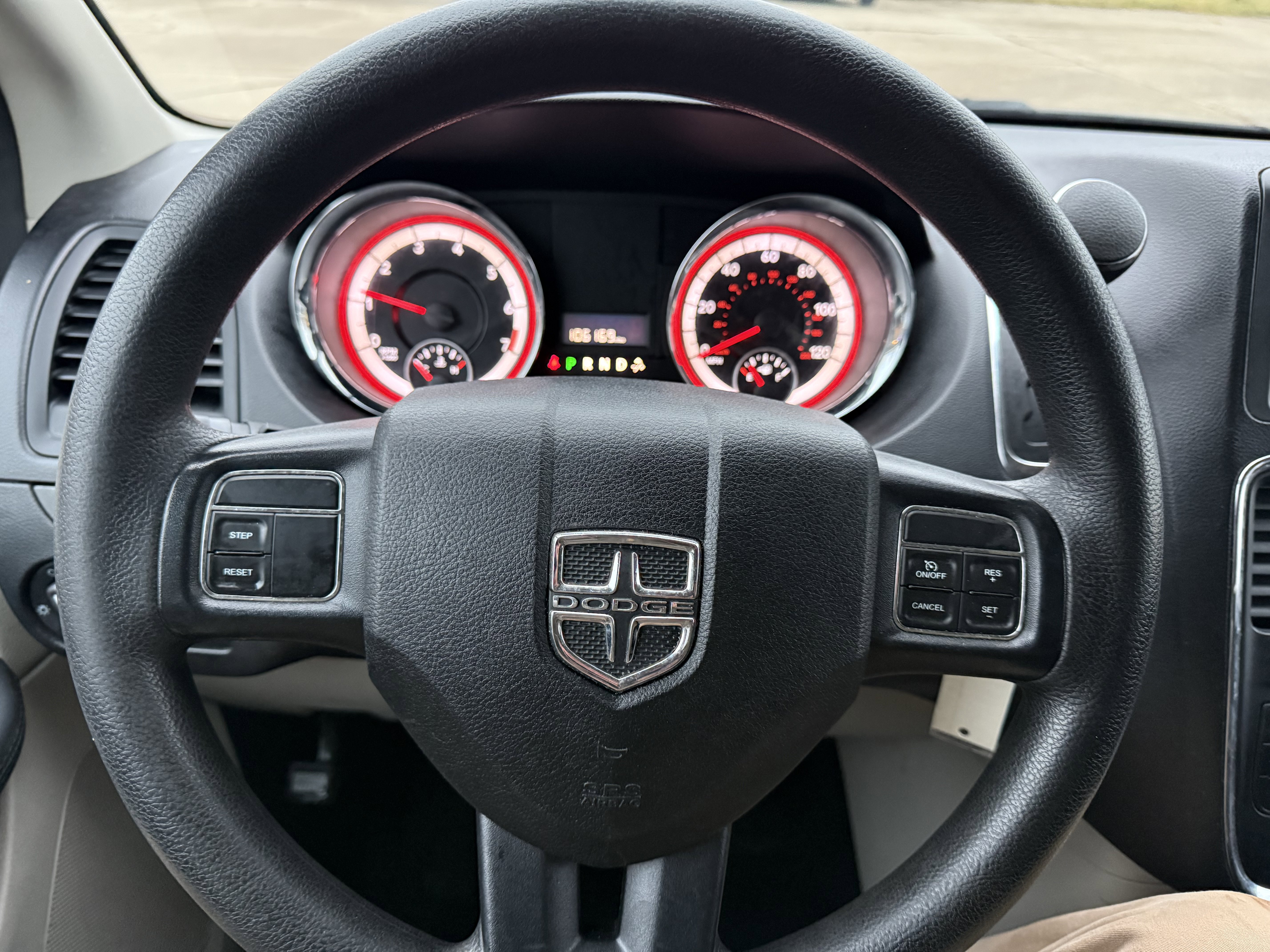 Used 2014 Dodge Grand Caravan SE w/ Quick Order Package 29E SE image 16