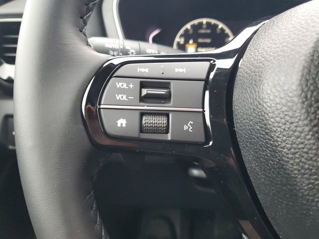 New 2025 Honda Pilot Touring image 32