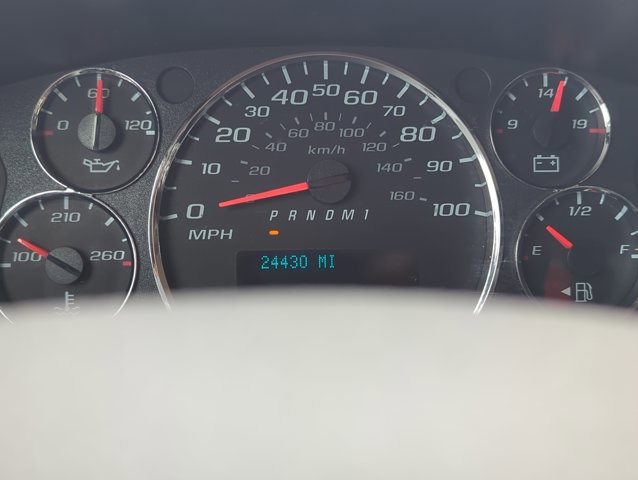 Used 2024 GMC Savana 2500 w/ Driver Convenience Package image 10