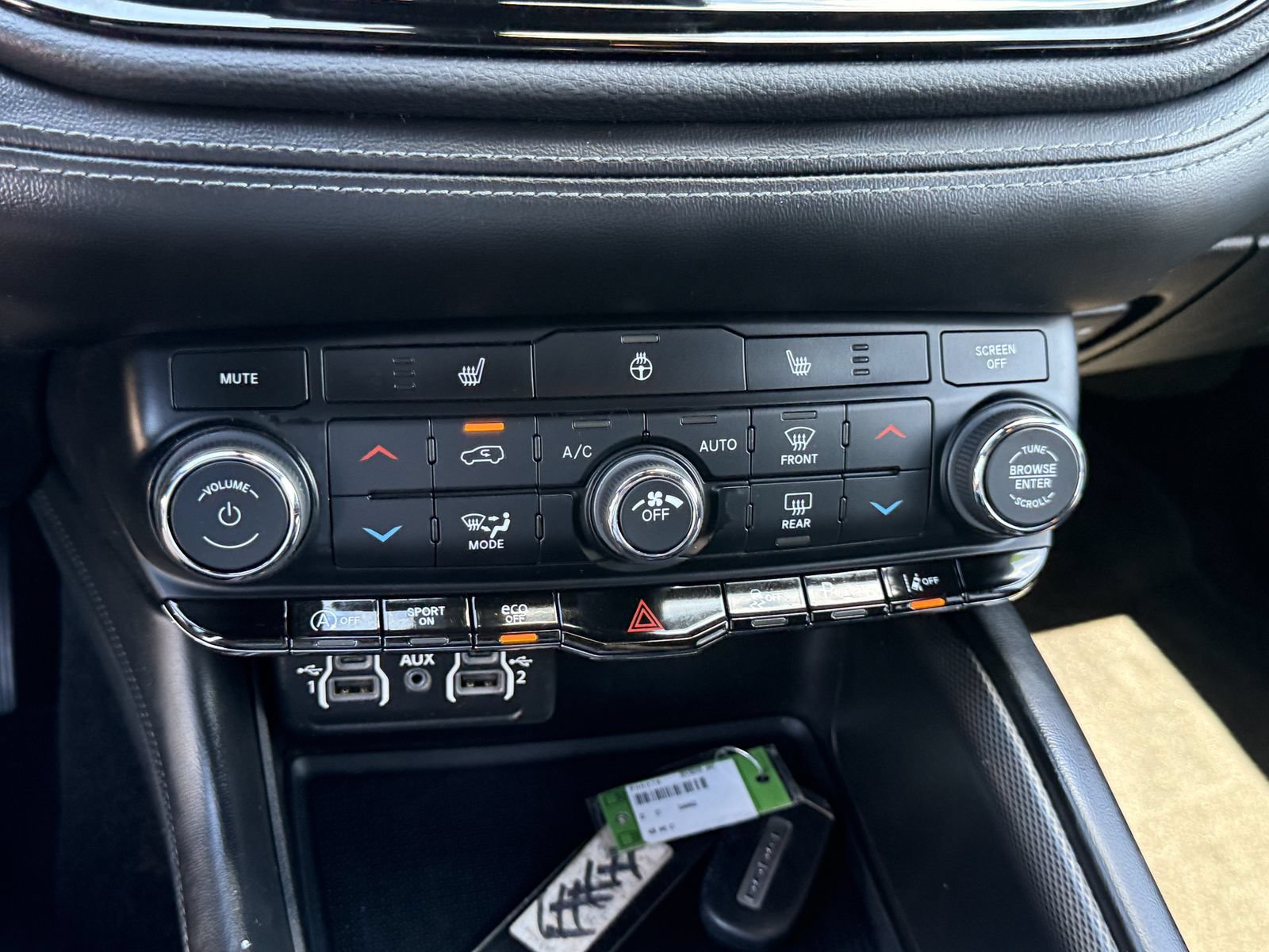 Used 2022 Dodge Durango GT AWD/4WD image 28