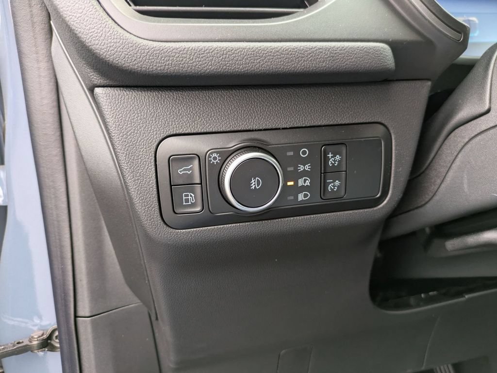 New 2024 Ford Escape SE FWD image 36