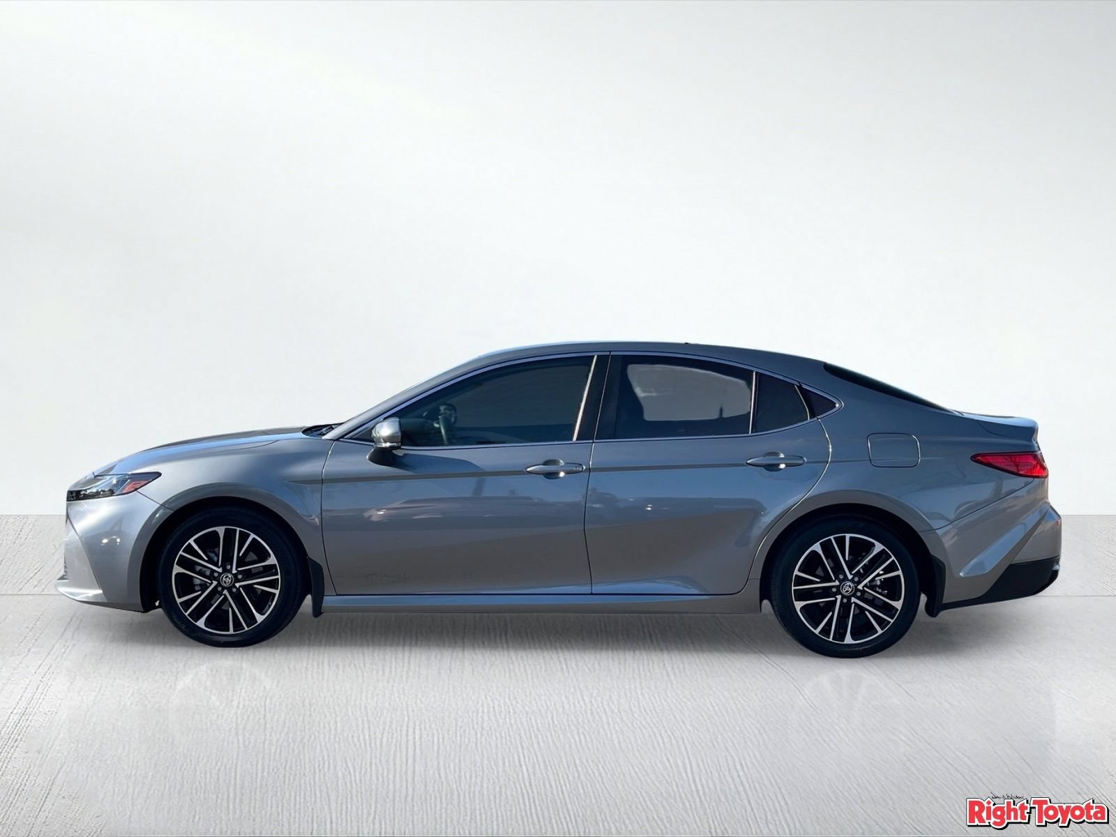 Certified 2026 Toyota Camry XLE FWD image 4