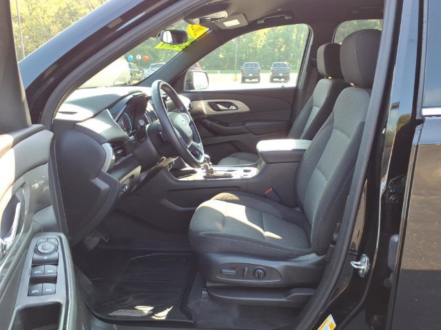Used 2022 Chevrolet Traverse LT FWD image 13