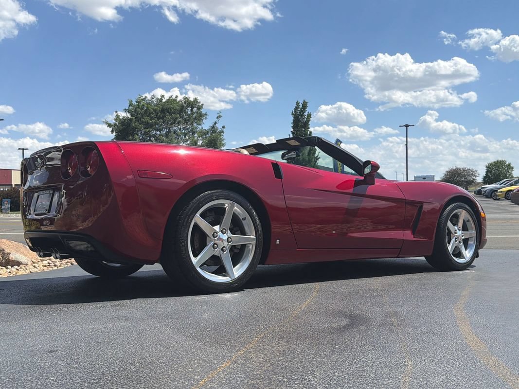 Used 2006 Chevrolet Corvette Convertible w/ Preferred Equipment Group RWD image 33