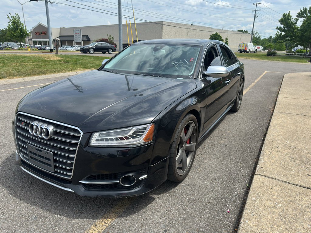 Used 2015 Audi S8 w/ S8 Driver Assistance Package AWD/4WD image 17