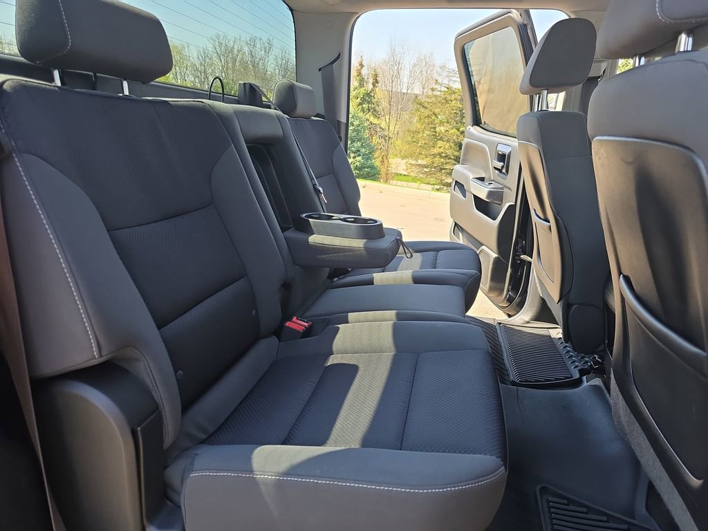 Used 2015 Chevrolet Silverado 2500 LT w/ LT Convenience Package image 11