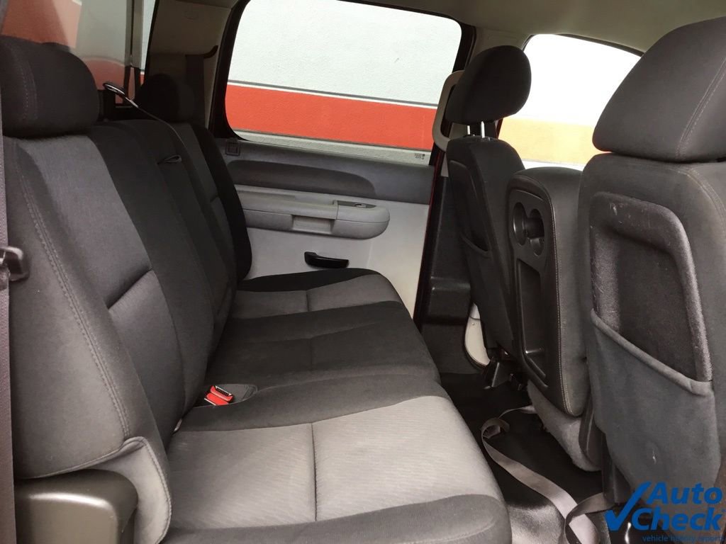 Used 2013 Chevrolet Silverado 3500 W/T w/ Snow Plow Prep Package image 35