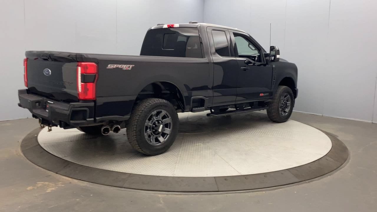 Used 2024 Ford F350 Lariat w/ Sport Appearance Package AWD/4WD image 5