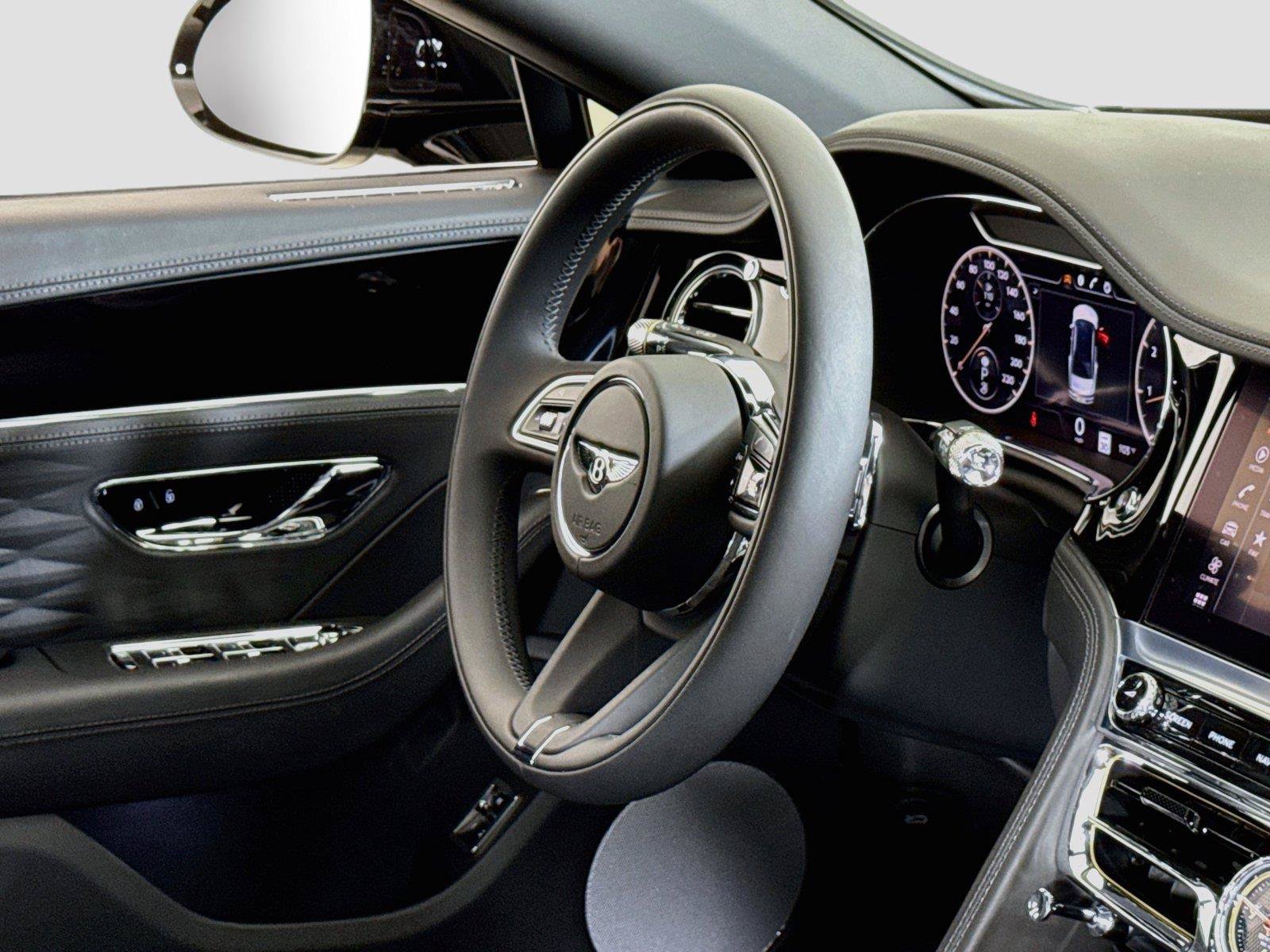Used 2022 Bentley Flying Spur V8 AWD/4WD image 33