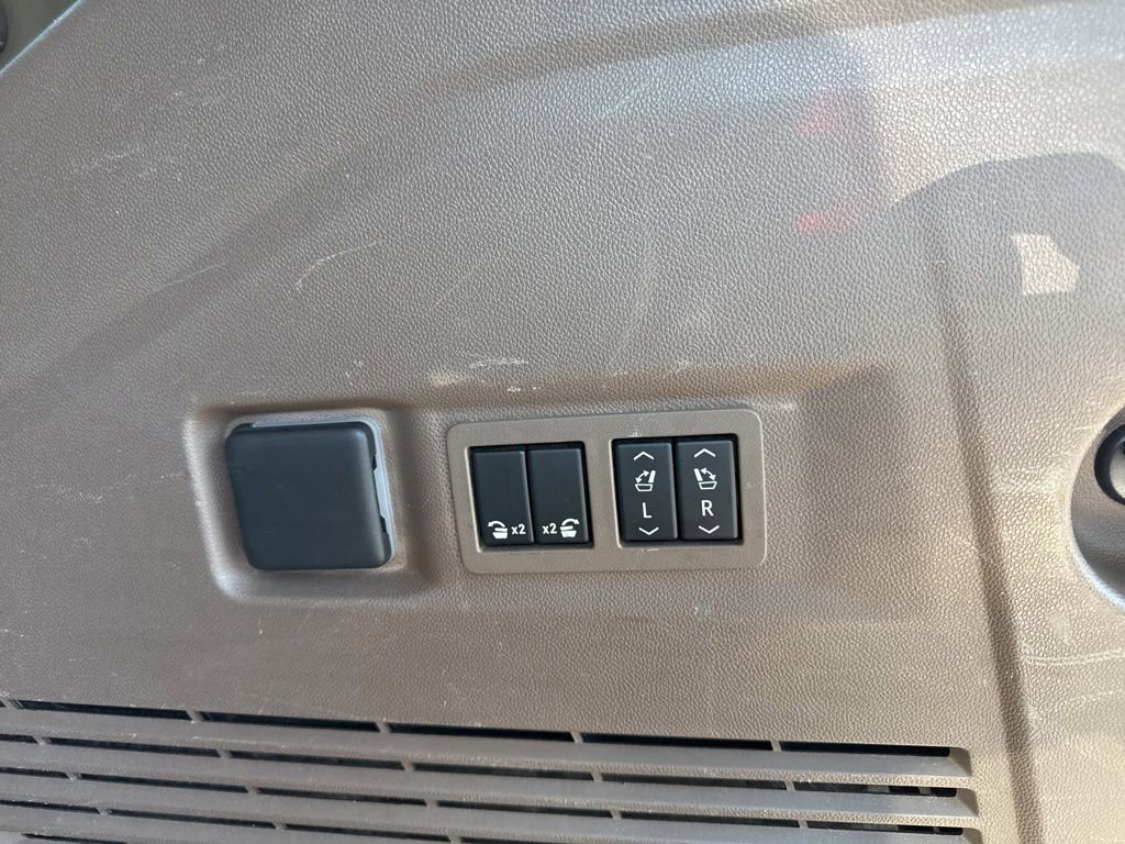 Used 2023 GMC Yukon Denali w/ Max Trailering Package RWD image 33