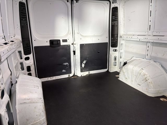 Used 2022 RAM ProMaster 2500 w/ Driver Convenience Group FWD image 13
