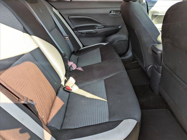 Used 2020 Nissan Versa SV w/ Trunk Package FWD image 17