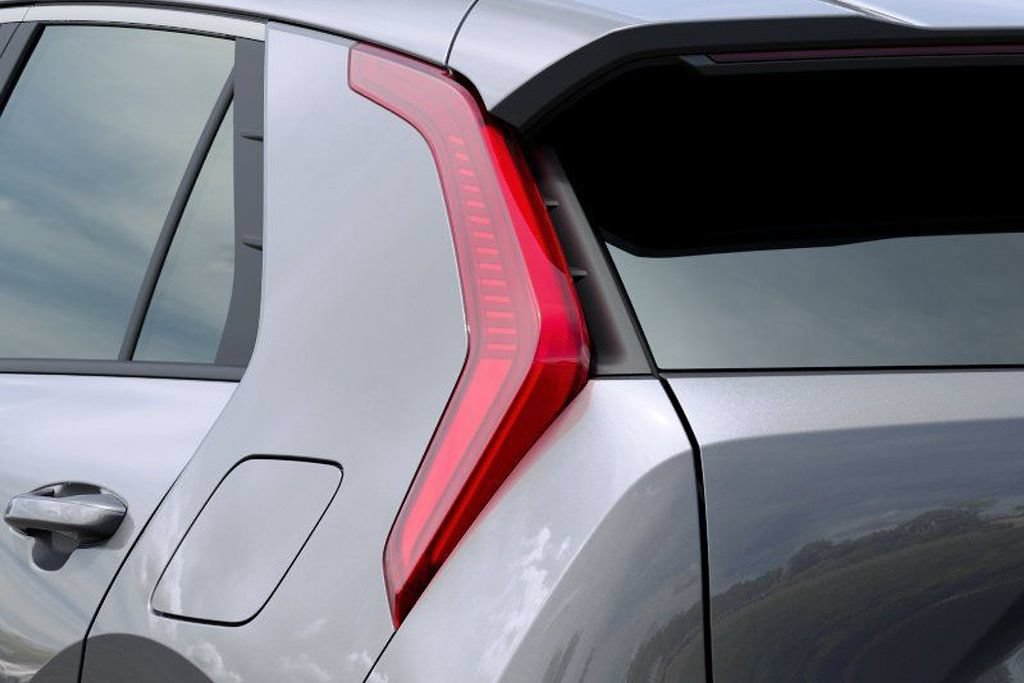 New 2026 Kia Niro LX FWD image 13