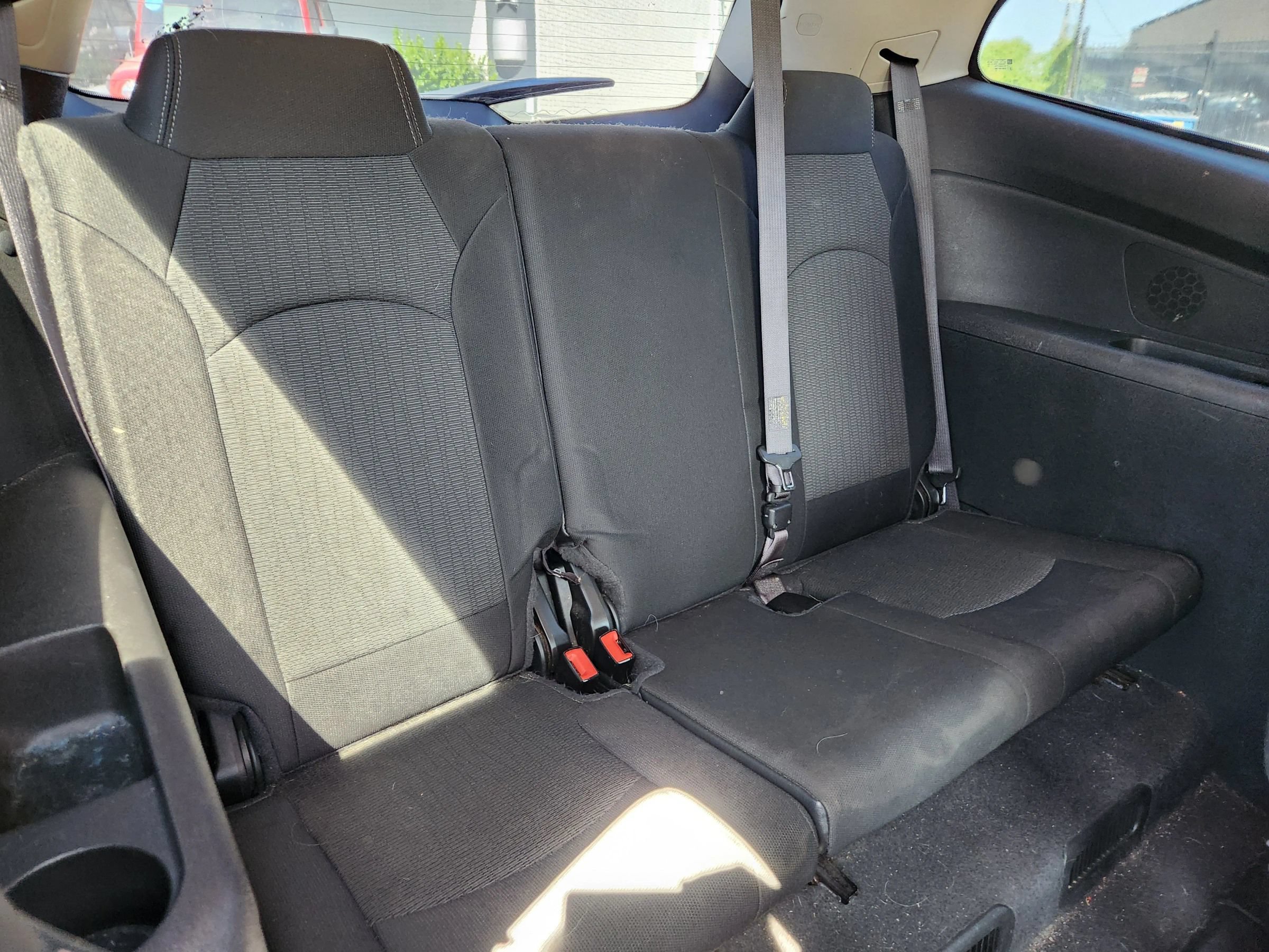 Used 2015 Chevrolet Traverse LT w/ Traveler's Package FWD image 16