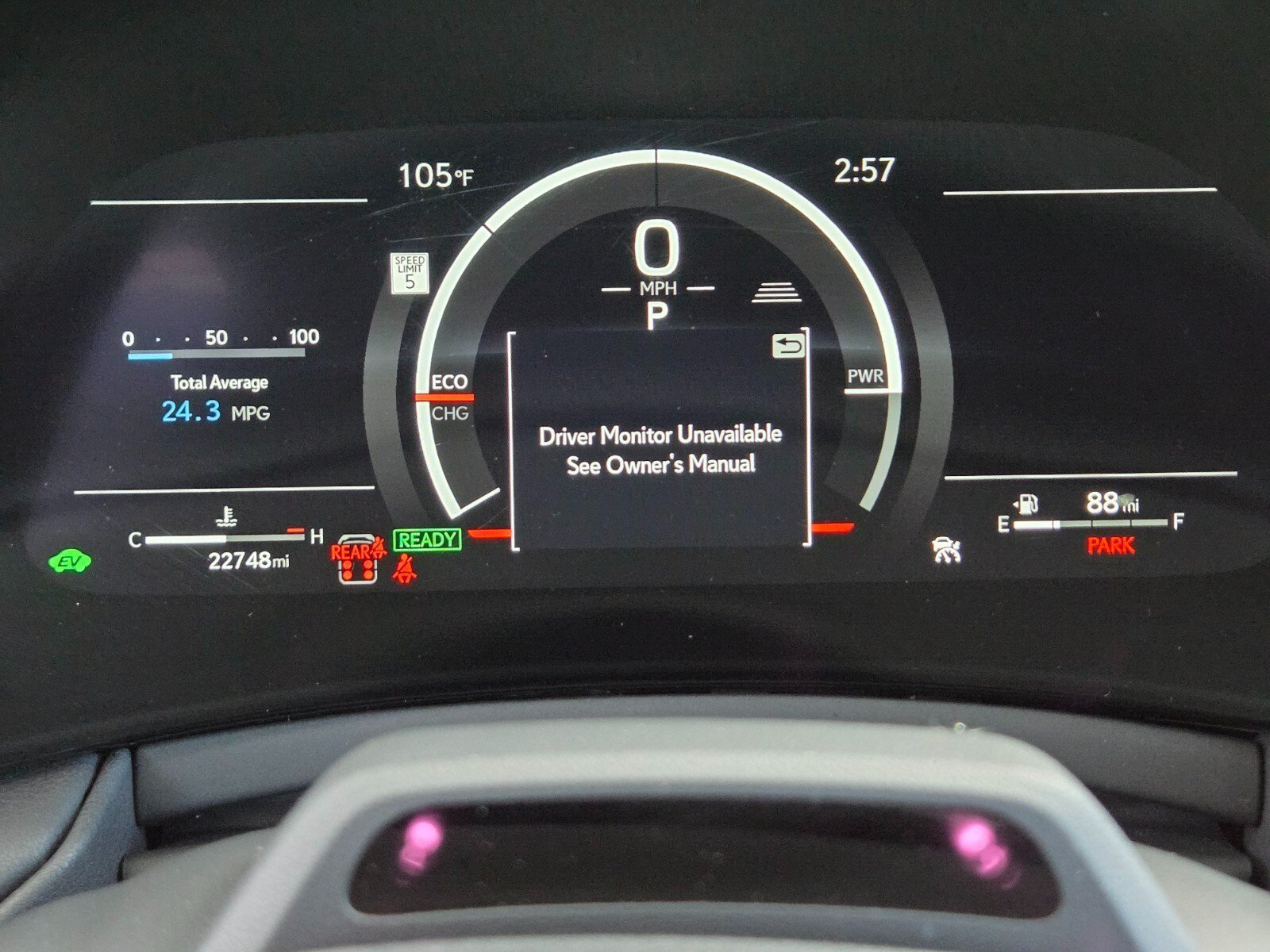 Used 2025 Lexus TX 500h AWD w/ Technology Package image 29