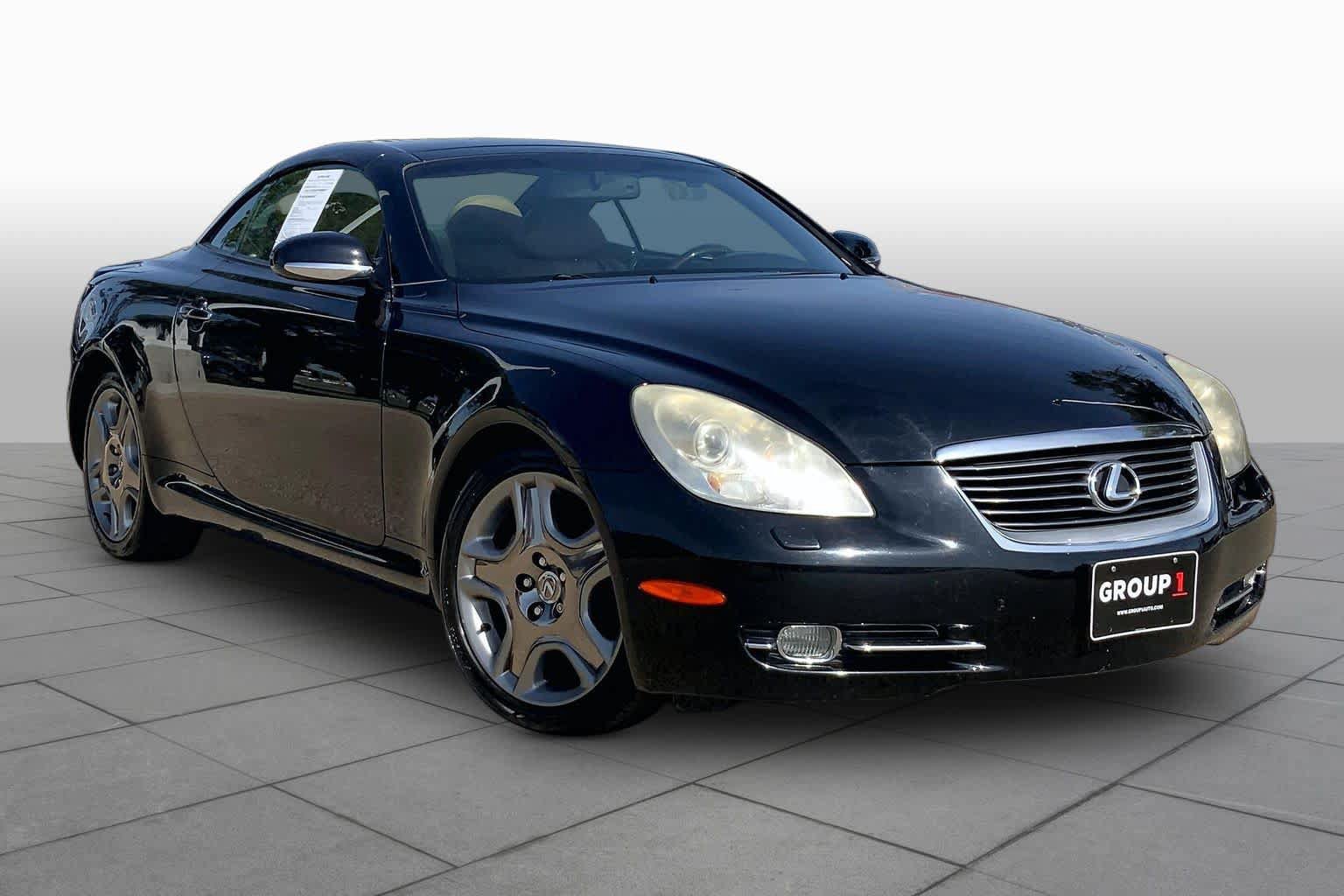 Used 2007 Lexus SC 430 Convertible RWD image 2