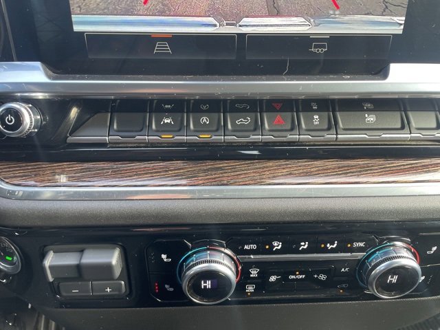 Used 2023 GMC Sierra 1500 SLE image 28