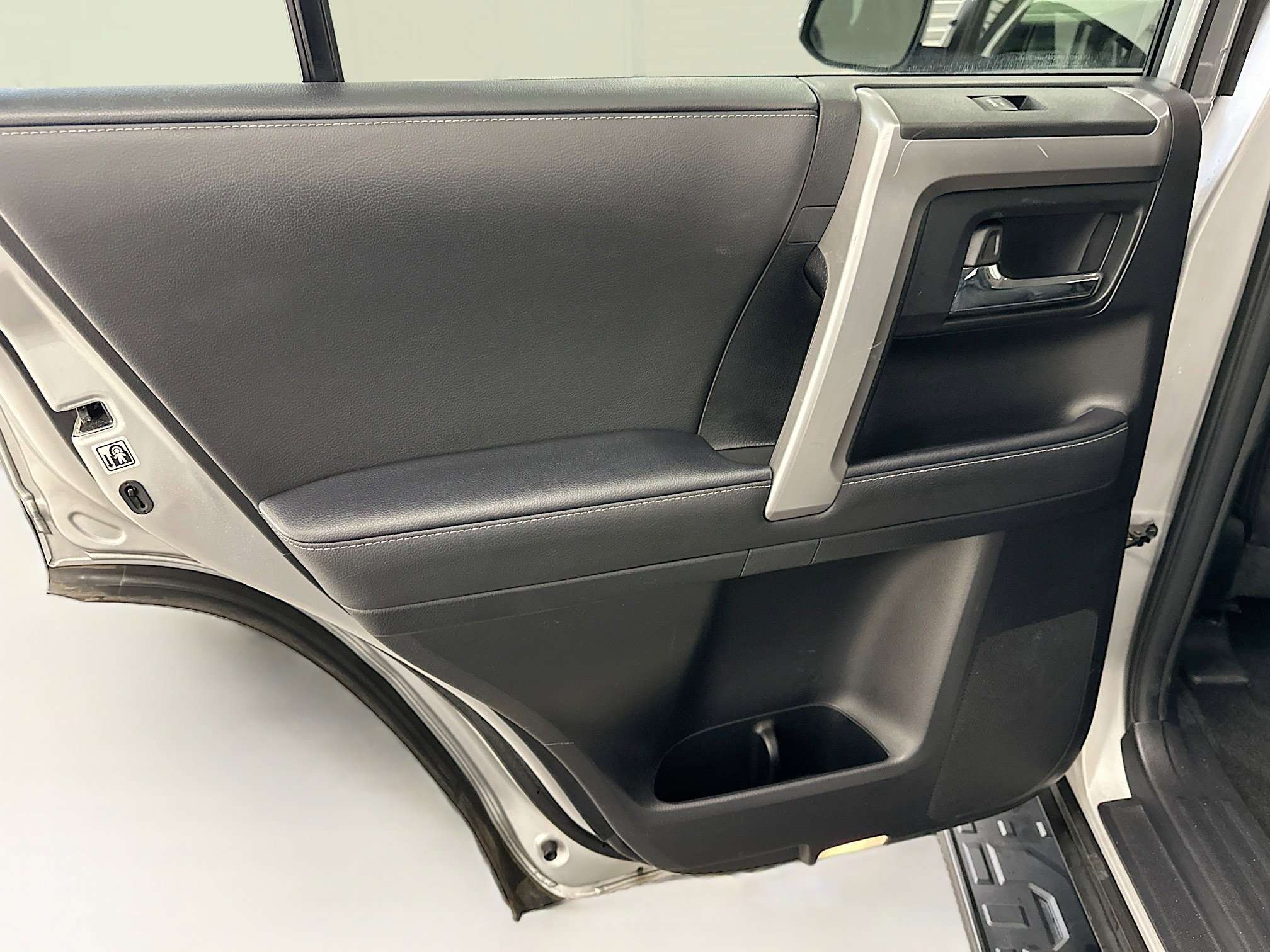 Used 2024 Toyota 4Runner SR5 Premium image 27