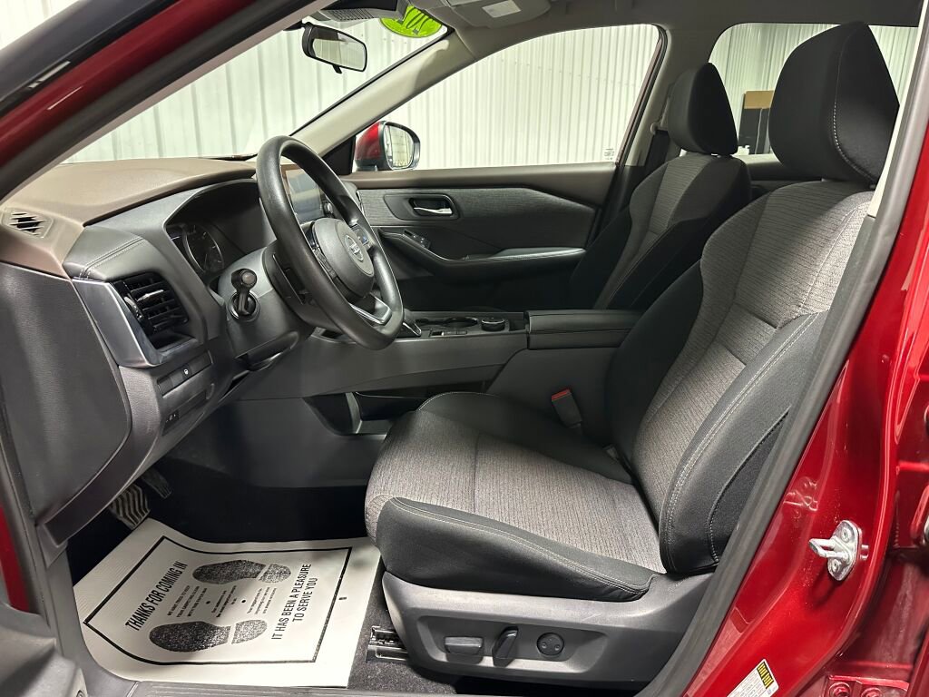 Used 2021 Nissan Rogue SV AWD/4WD image 9