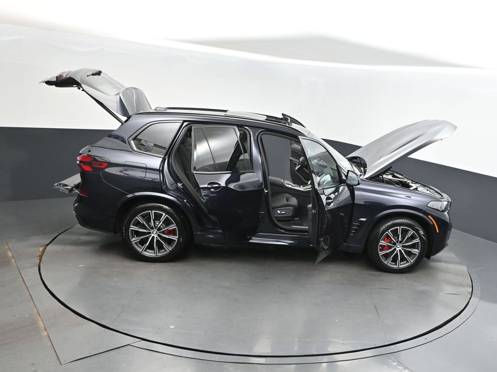 Certified 2026 BMW X5 xDrive50e w/ M Sport Package AWD/4WD image 42
