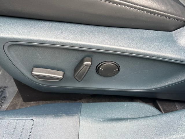 Used 2025 Ford Maverick Lariat w/ Black Appearance Package AWD/4WD image 17