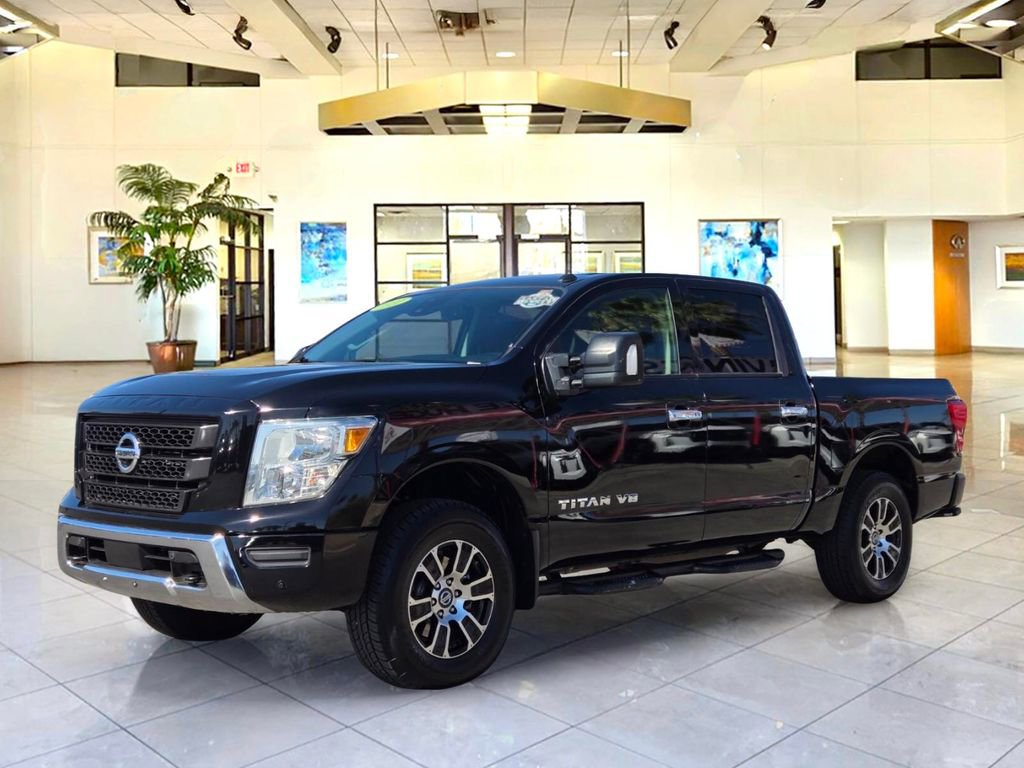 Used 2021 Nissan Titan SV w/ SV Convenience Package