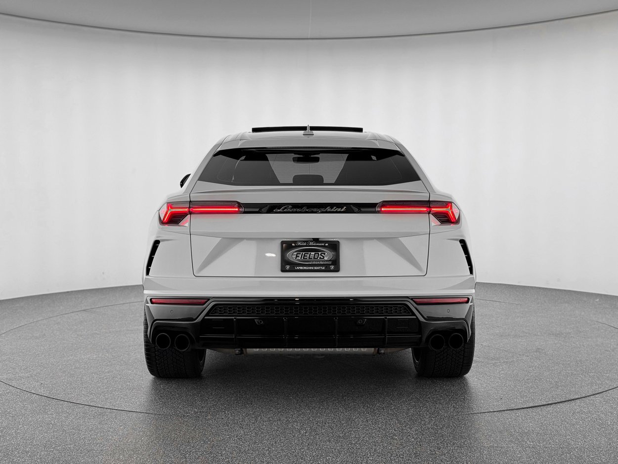 Used 2021 Lamborghini Urus image 4