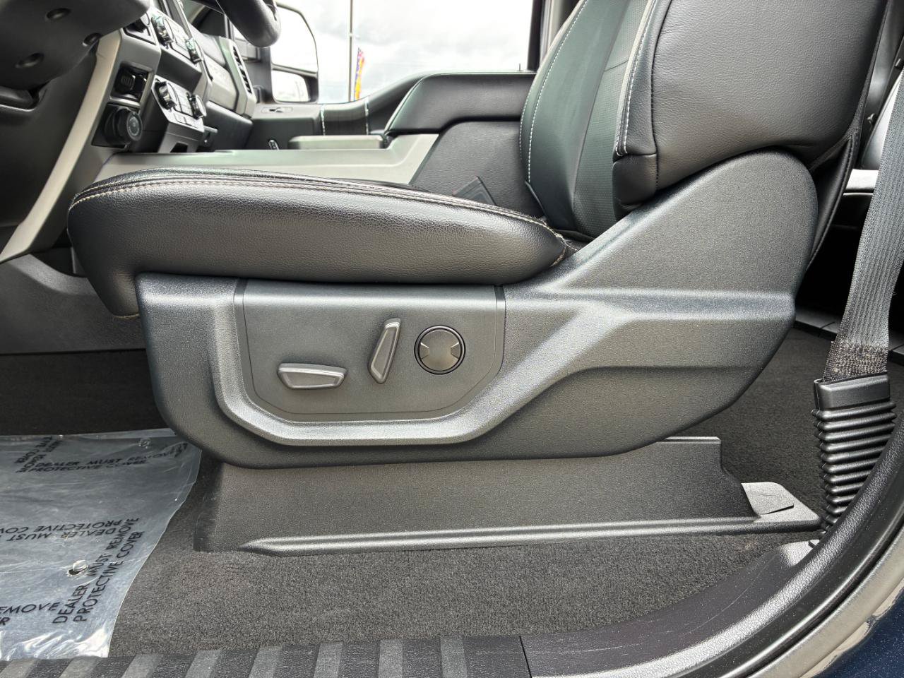 Used 2021 Ford F250 Lariat AWD/4WD image 16