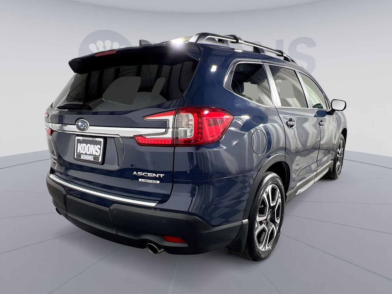 Used 2023 Subaru Ascent Limited w/ Technology Package image 7