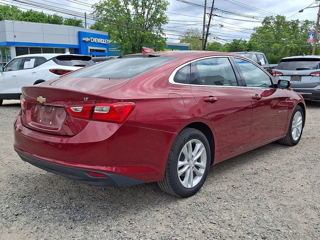 Used 2018 Chevrolet Malibu LT FWD image 8