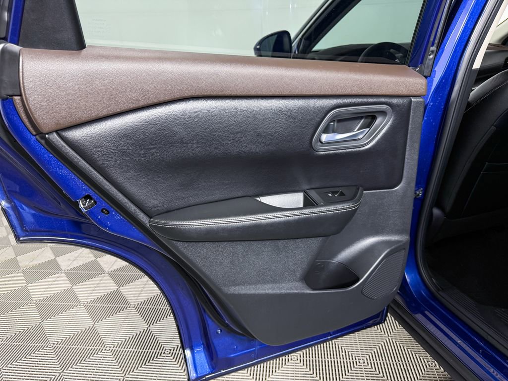 Certified 2021 Nissan Rogue SV AWD/4WD image 41