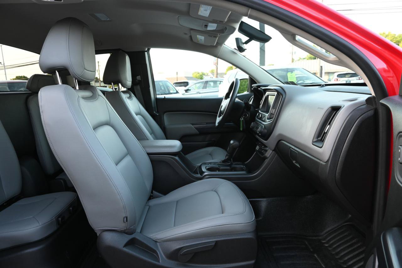 Used 2018 Chevrolet Colorado W/T w/ WT Convenience Package RWD image 33