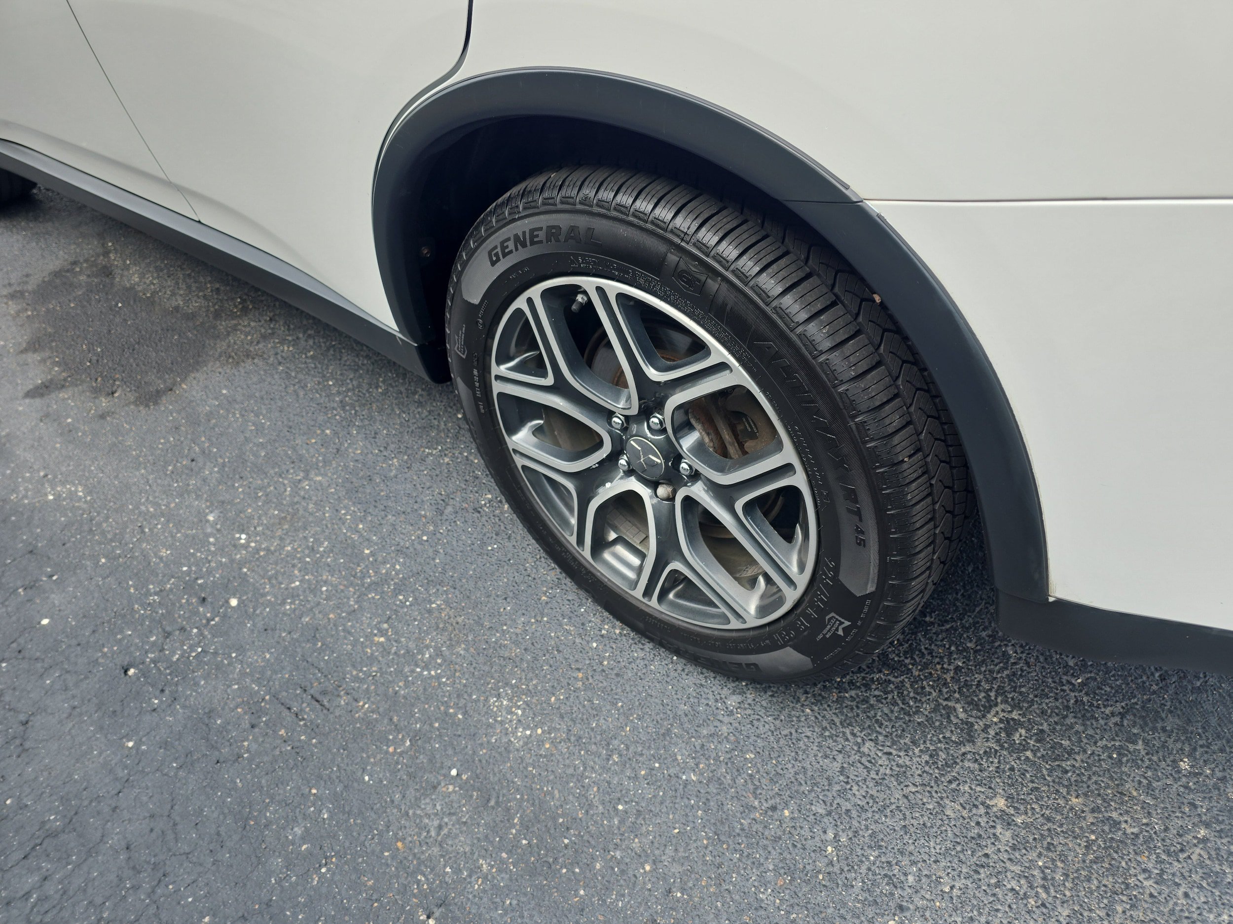 Used 2015 Mitsubishi Outlander GT AWD/4WD image 8