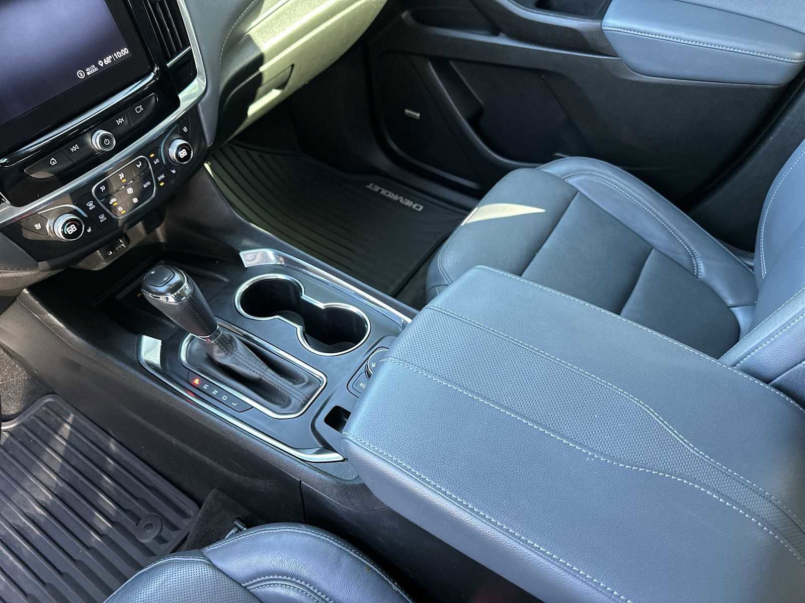 Certified 2020 Chevrolet Traverse Premier FWD image 21