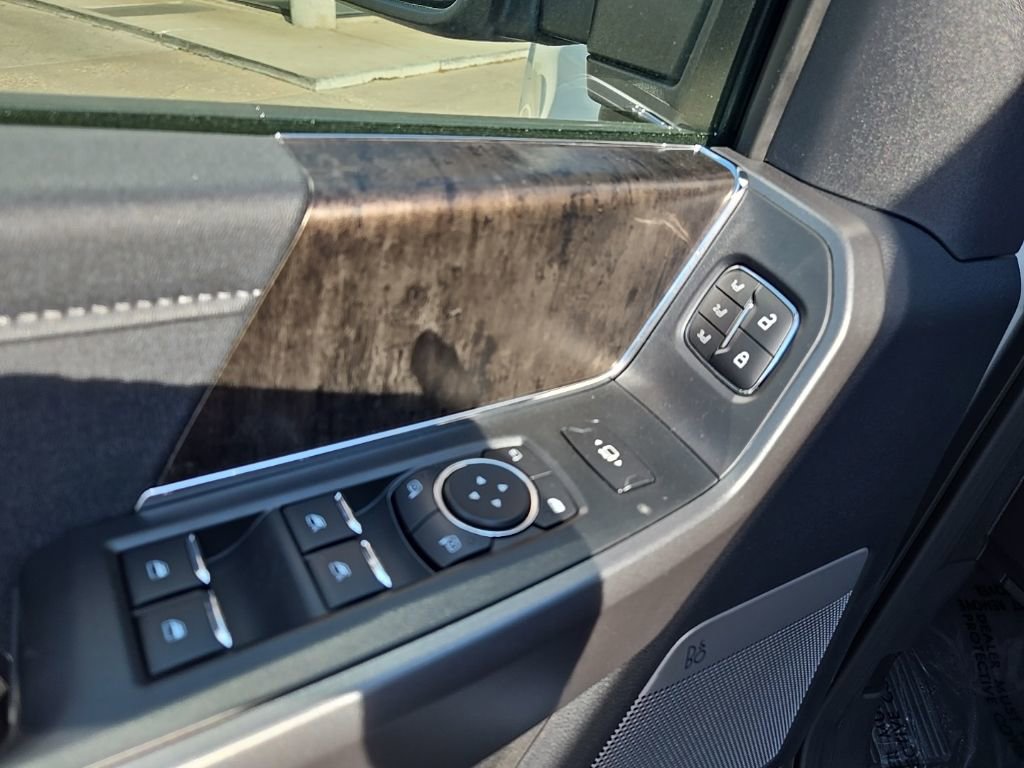New 2026 Ford F250 Lariat image 10