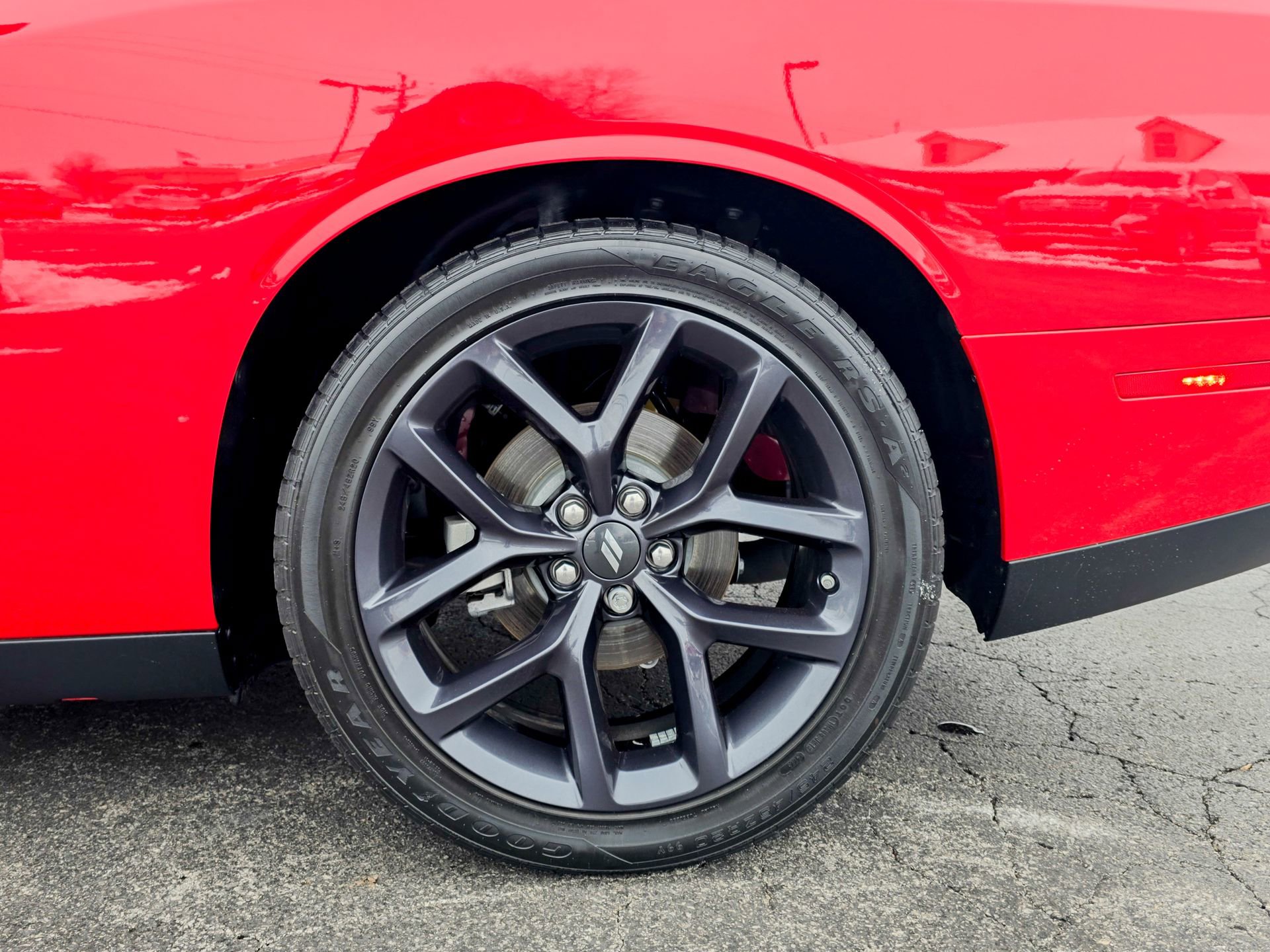 Used 2023 Dodge Challenger R/T w/ Plus Package image 34