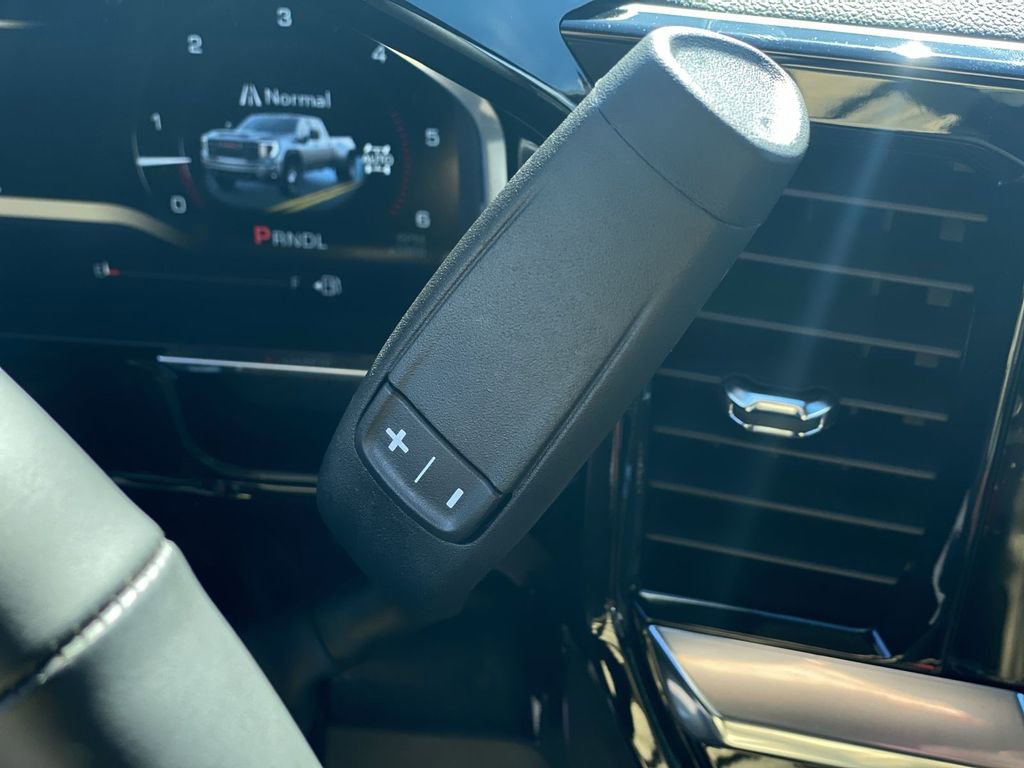 New 2026 GMC Sierra 3500 SLT w/ SLT Convenience Package image 24