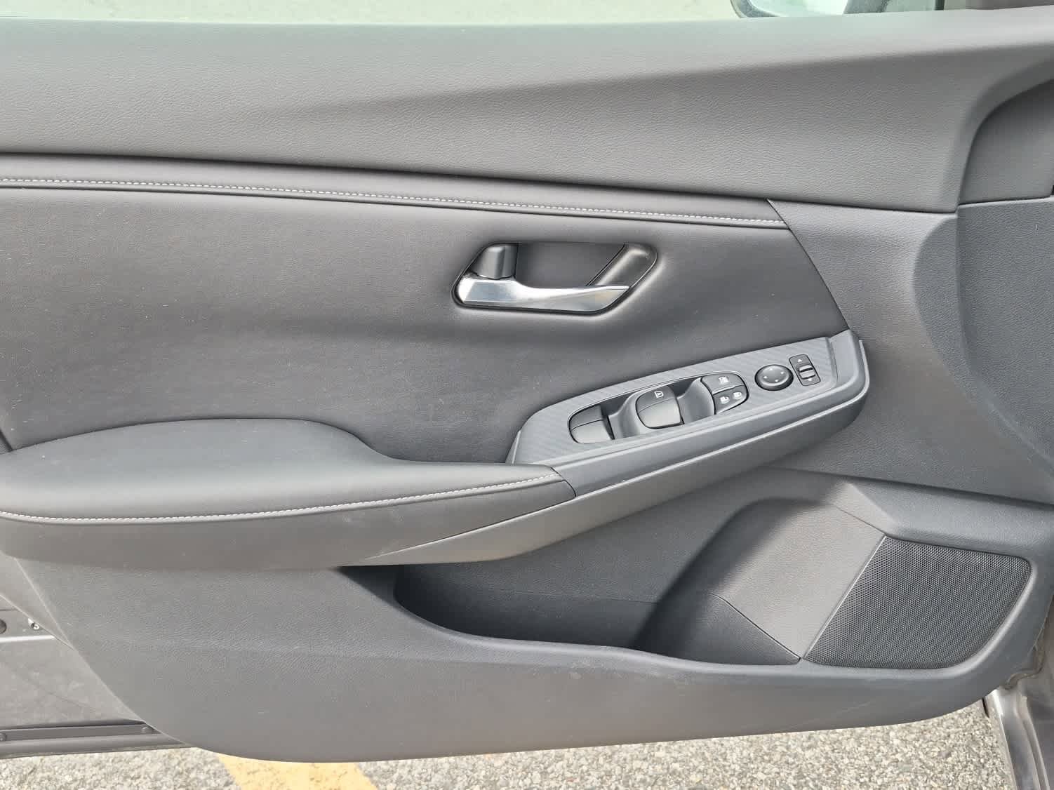 Used 2020 Nissan Sentra SV FWD image 9