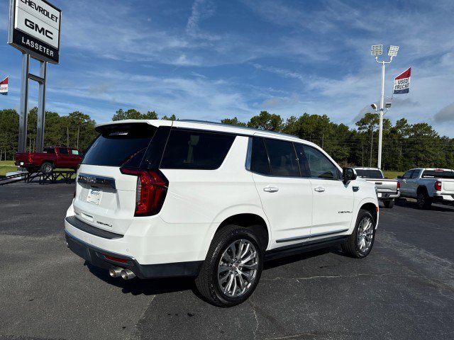 Used 2021 GMC Yukon Denali w/ Denali Ultimate Package image 2