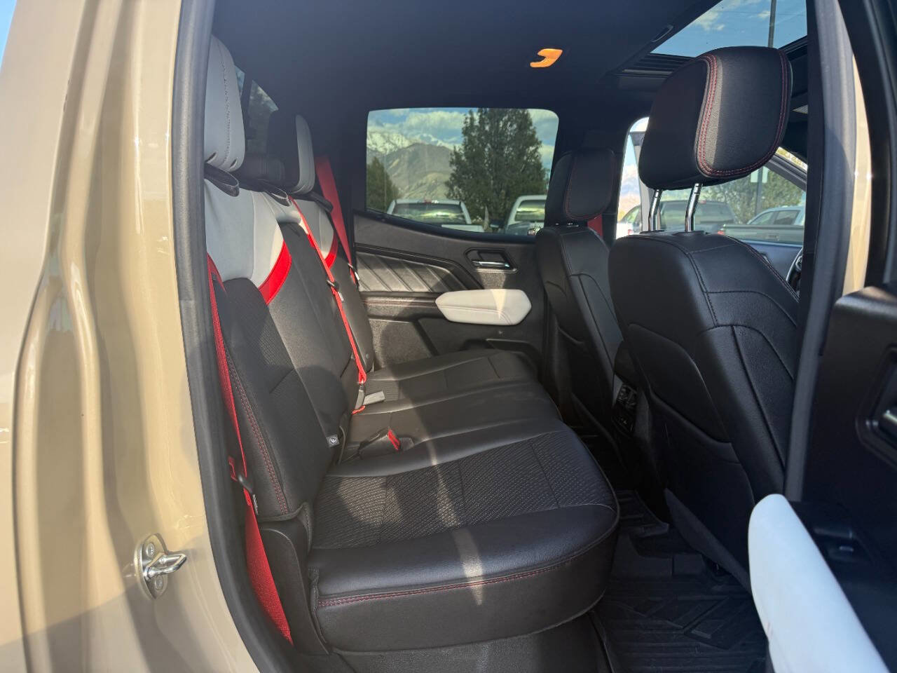 Used 2023 GMC Canyon AT4X w/ Edition 1 AWD/4WD image 24