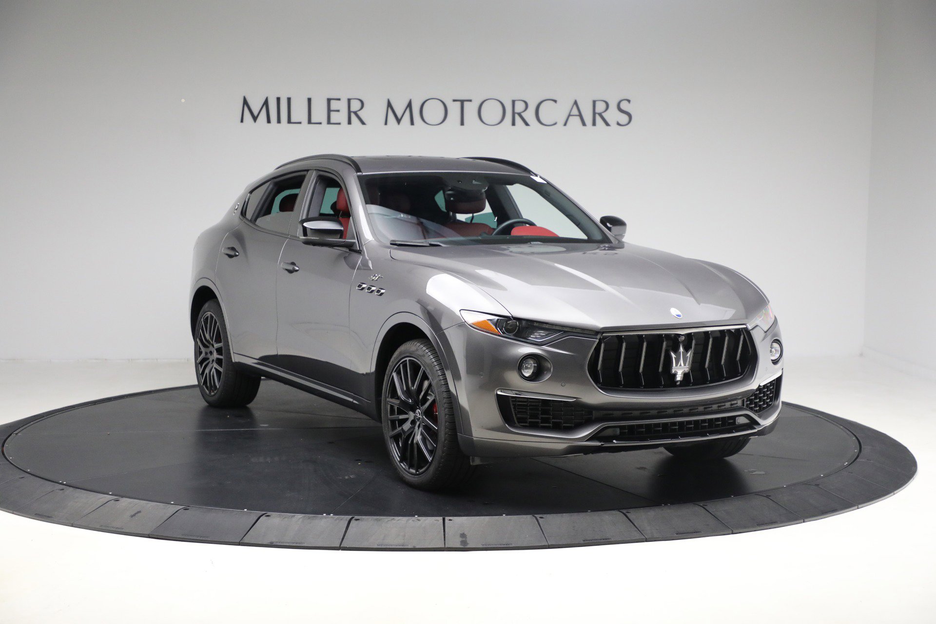 Certified 2022 Maserati Levante GT image 8