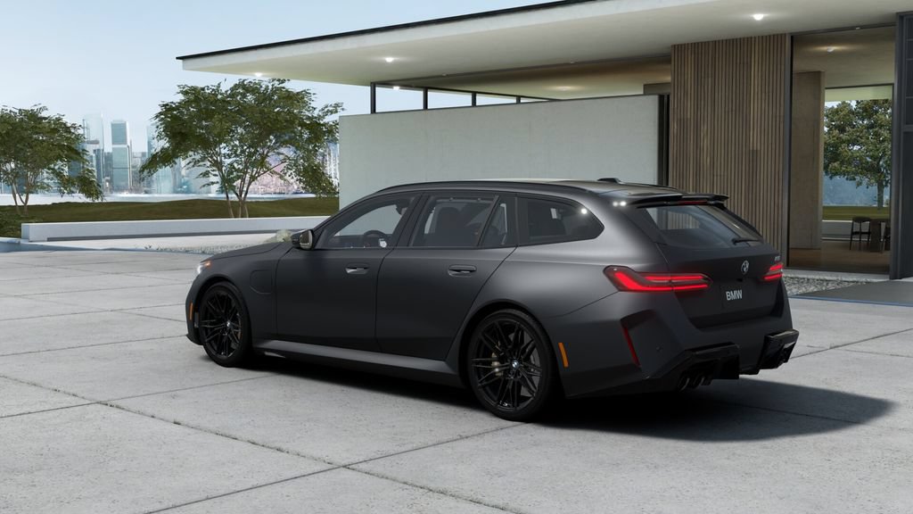 New 2027 BMW M5 Touring AWD/4WD image 28
