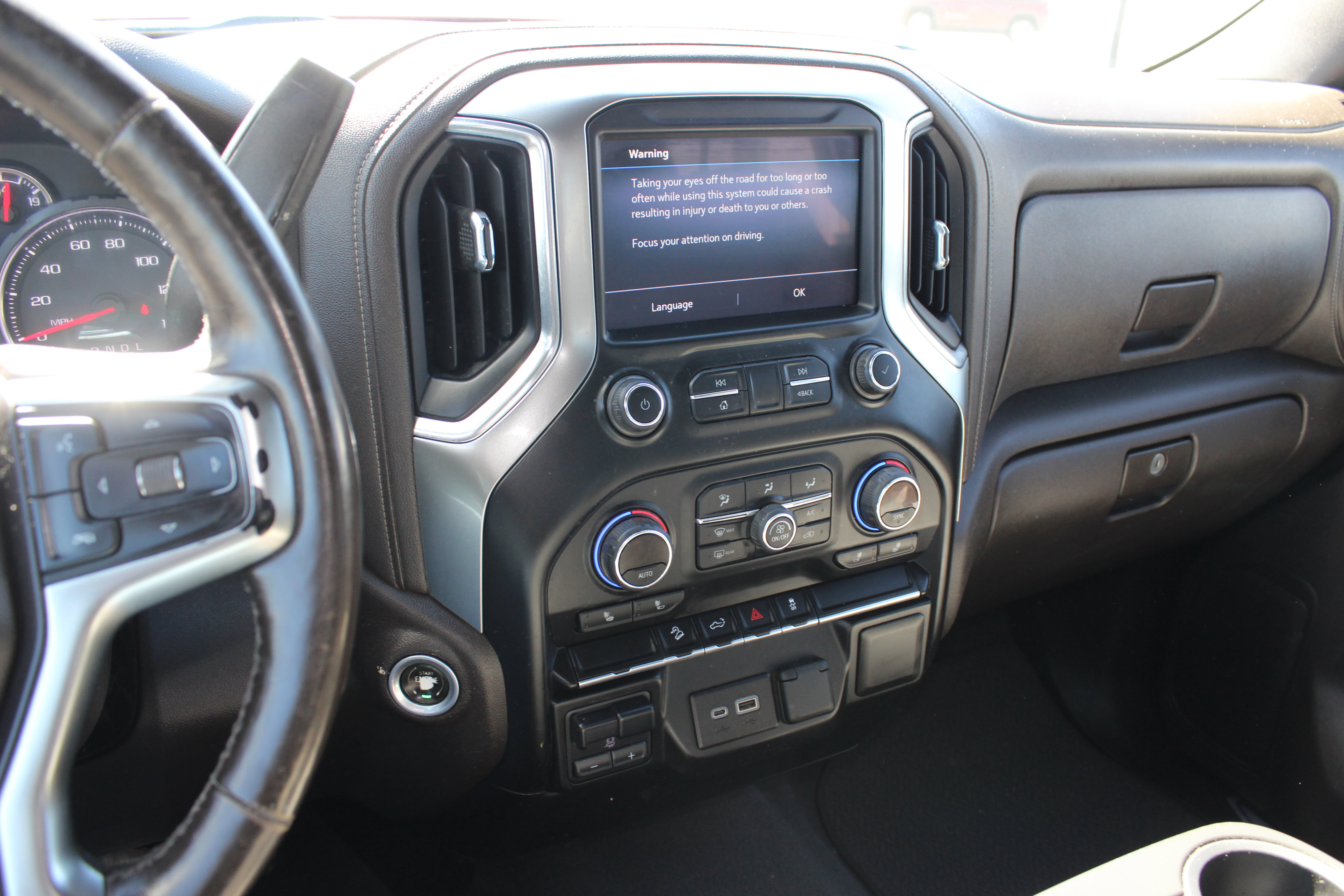 Used 2021 Chevrolet Silverado 3500 LT w/ Convenience Package image 8