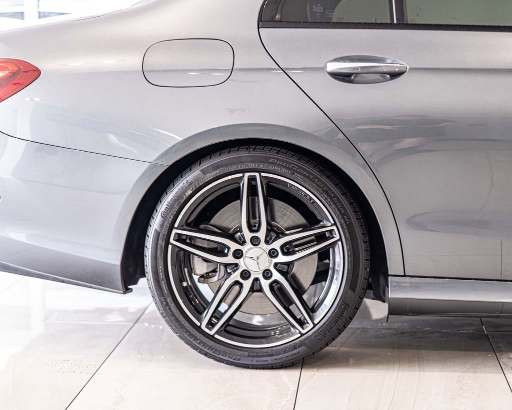 Used 2019 Mercedes-Benz E 53 AMG 4MATIC Sedan image 12