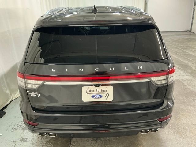 Used 2023 Lincoln Aviator Grand Touring w/ Equipment Group 301A AWD/4WD image 4